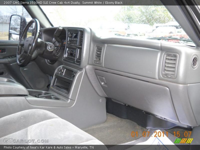 Summit White / Ebony Black 2007 GMC Sierra 3500HD SLE Crew Cab 4x4 Dually