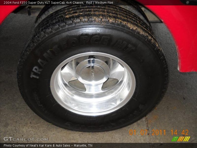 Red / Medium Flint 2004 Ford F350 Super Duty XLT SuperCab 4x4 Chassis