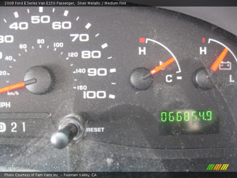 Silver Metallic / Medium Flint 2008 Ford E Series Van E150 Passenger