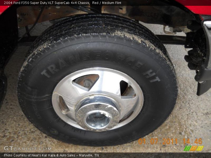 Red / Medium Flint 2004 Ford F350 Super Duty XLT SuperCab 4x4 Chassis