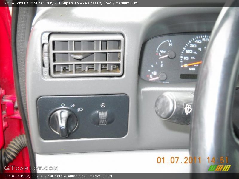 Red / Medium Flint 2004 Ford F350 Super Duty XLT SuperCab 4x4 Chassis
