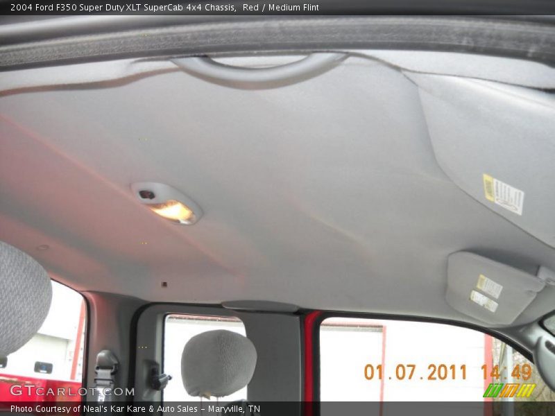 Red / Medium Flint 2004 Ford F350 Super Duty XLT SuperCab 4x4 Chassis