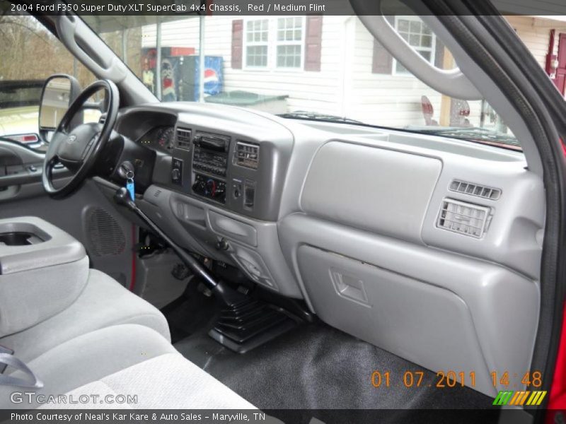 Red / Medium Flint 2004 Ford F350 Super Duty XLT SuperCab 4x4 Chassis
