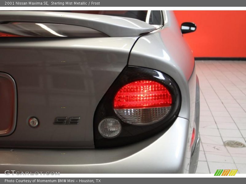 Sterling Mist Metallic / Frost 2001 Nissan Maxima SE