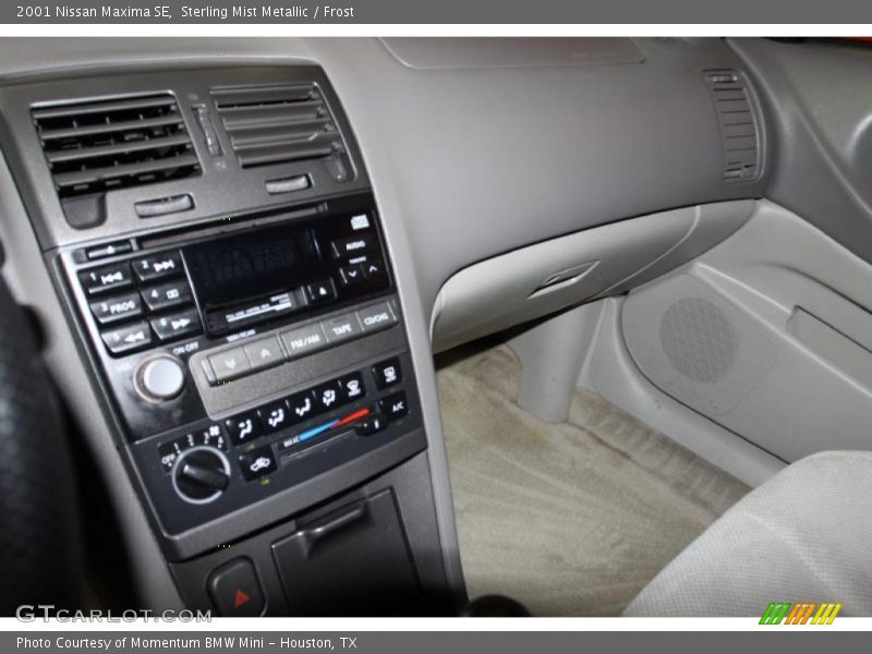 Sterling Mist Metallic / Frost 2001 Nissan Maxima SE