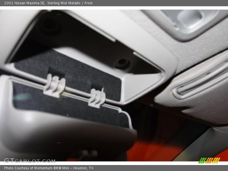 Sterling Mist Metallic / Frost 2001 Nissan Maxima SE