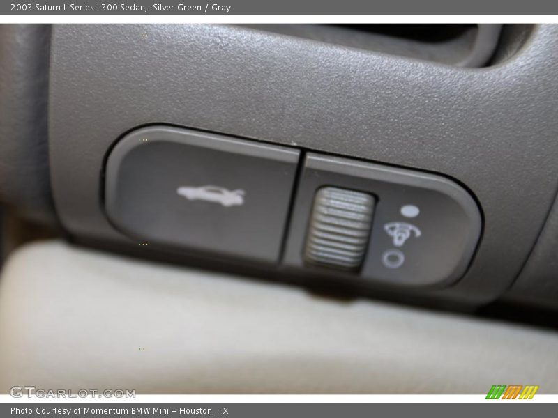 Silver Green / Gray 2003 Saturn L Series L300 Sedan