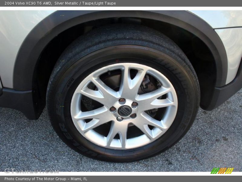 Silver Metallic / Taupe/Light Taupe 2004 Volvo XC90 T6 AWD