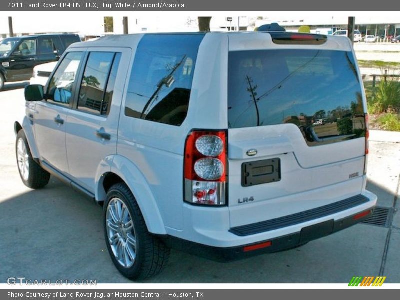 Fuji White / Almond/Arabica 2011 Land Rover LR4 HSE LUX