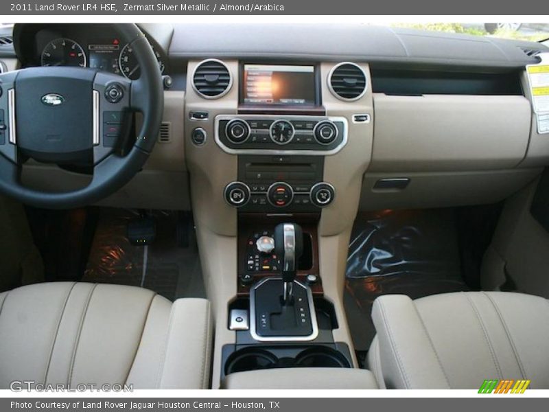 Zermatt Silver Metallic / Almond/Arabica 2011 Land Rover LR4 HSE