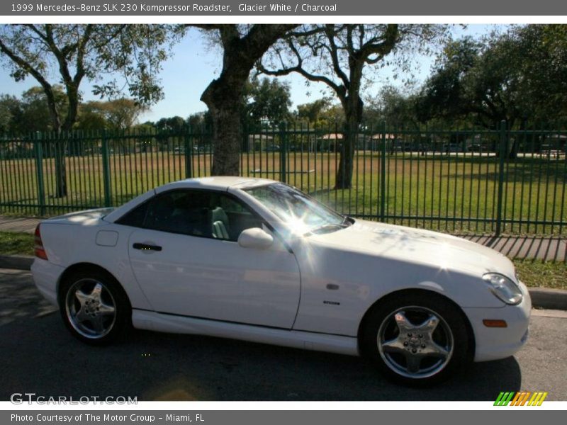 Glacier White / Charcoal 1999 Mercedes-Benz SLK 230 Kompressor Roadster