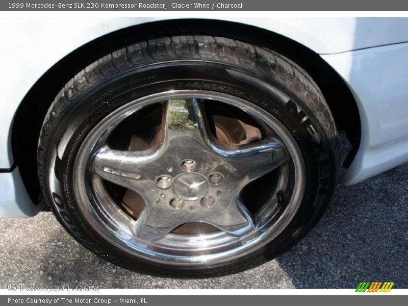 Glacier White / Charcoal 1999 Mercedes-Benz SLK 230 Kompressor Roadster
