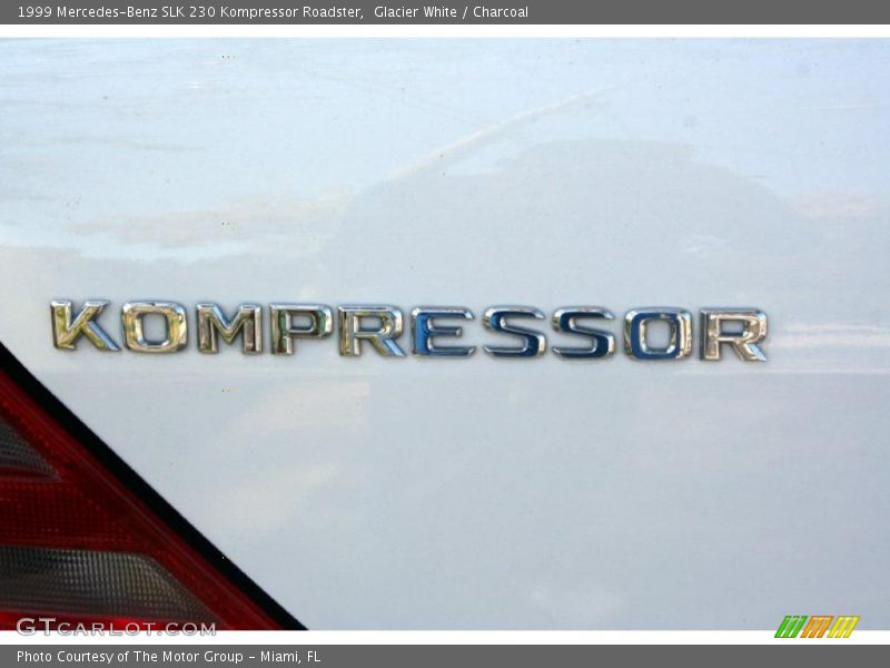 Glacier White / Charcoal 1999 Mercedes-Benz SLK 230 Kompressor Roadster