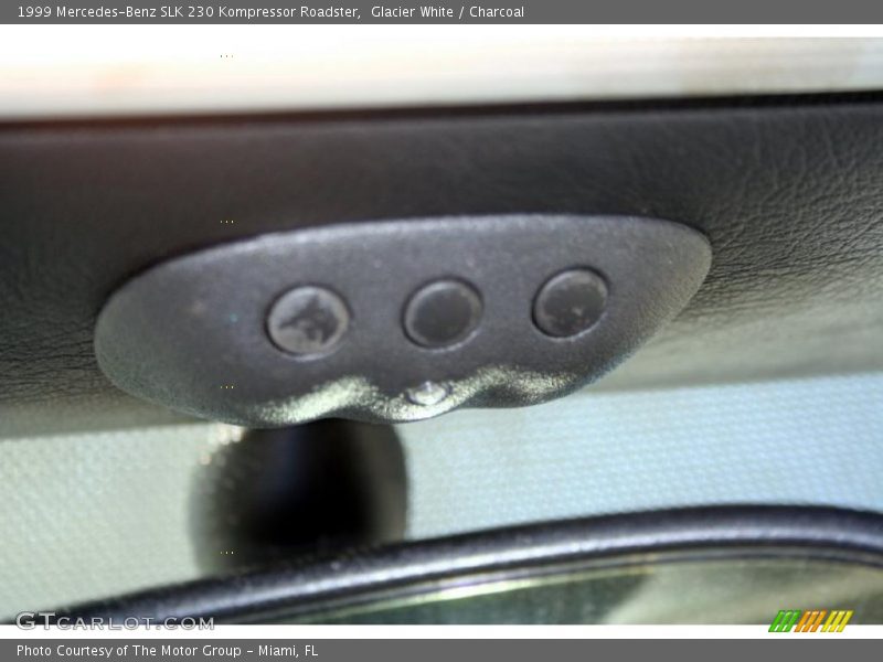 Glacier White / Charcoal 1999 Mercedes-Benz SLK 230 Kompressor Roadster