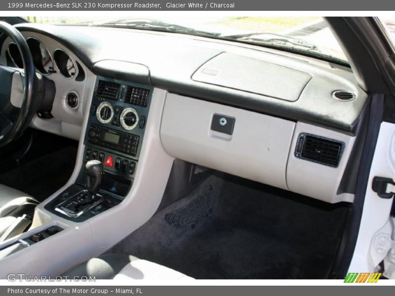 Glacier White / Charcoal 1999 Mercedes-Benz SLK 230 Kompressor Roadster