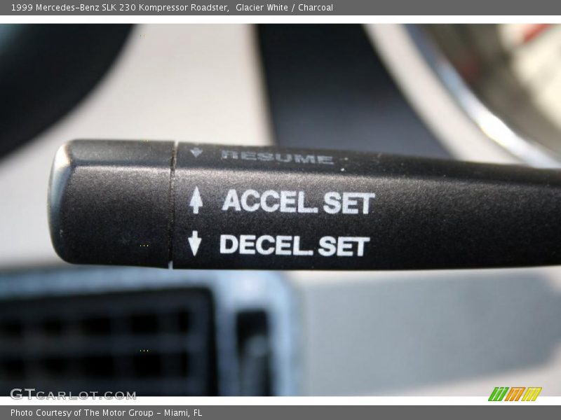 Glacier White / Charcoal 1999 Mercedes-Benz SLK 230 Kompressor Roadster
