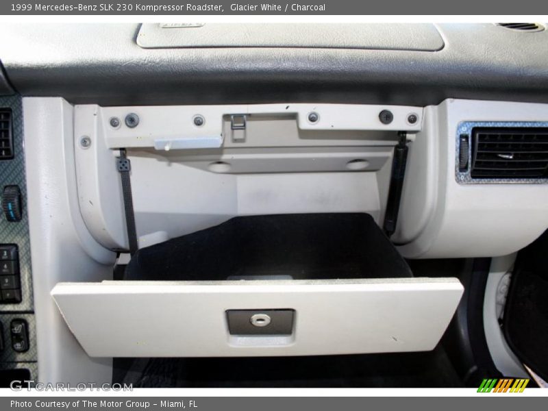 Glacier White / Charcoal 1999 Mercedes-Benz SLK 230 Kompressor Roadster