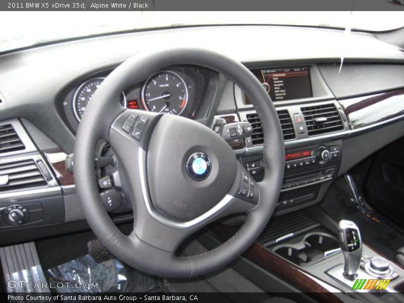 Dashboard of 2011 X5 xDrive 35d