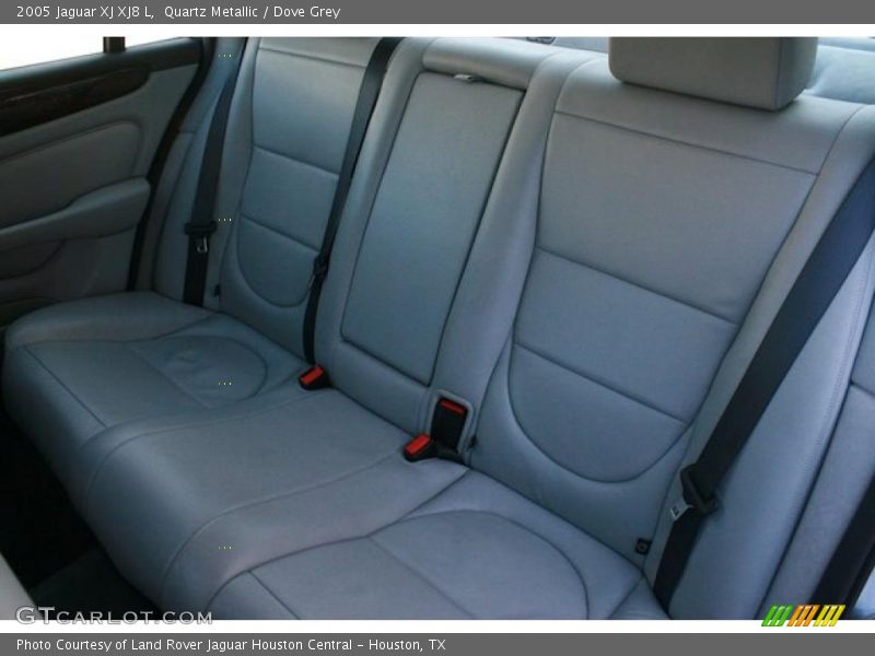 Quartz Metallic / Dove Grey 2005 Jaguar XJ XJ8 L