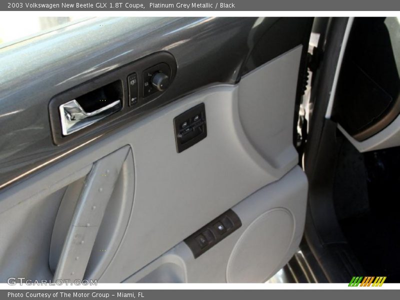 Platinum Grey Metallic / Black 2003 Volkswagen New Beetle GLX 1.8T Coupe