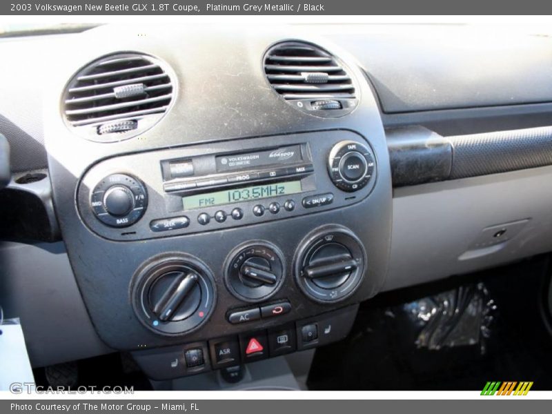 Platinum Grey Metallic / Black 2003 Volkswagen New Beetle GLX 1.8T Coupe