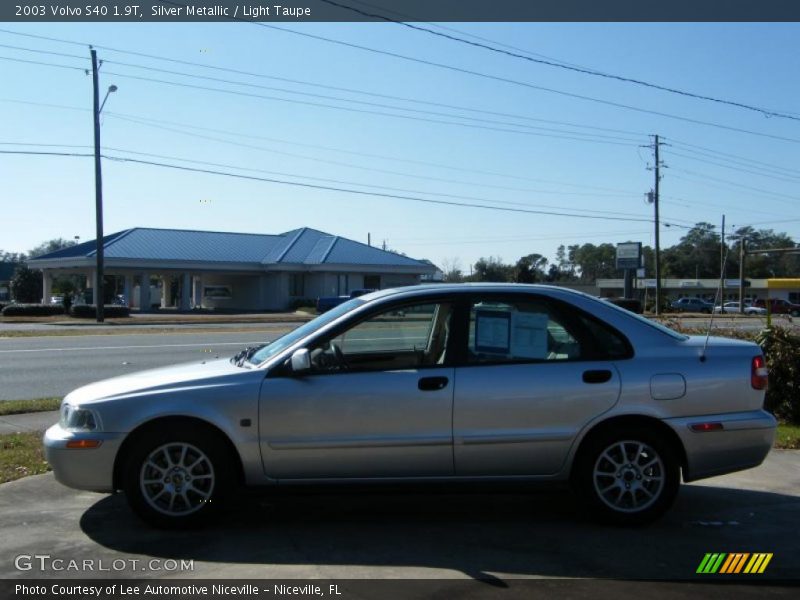 Silver Metallic / Light Taupe 2003 Volvo S40 1.9T