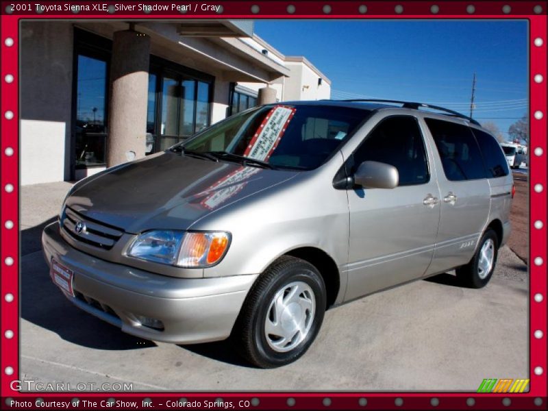 Silver Shadow Pearl / Gray 2001 Toyota Sienna XLE
