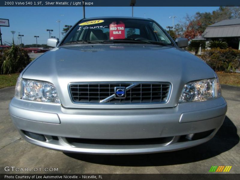 Silver Metallic / Light Taupe 2003 Volvo S40 1.9T
