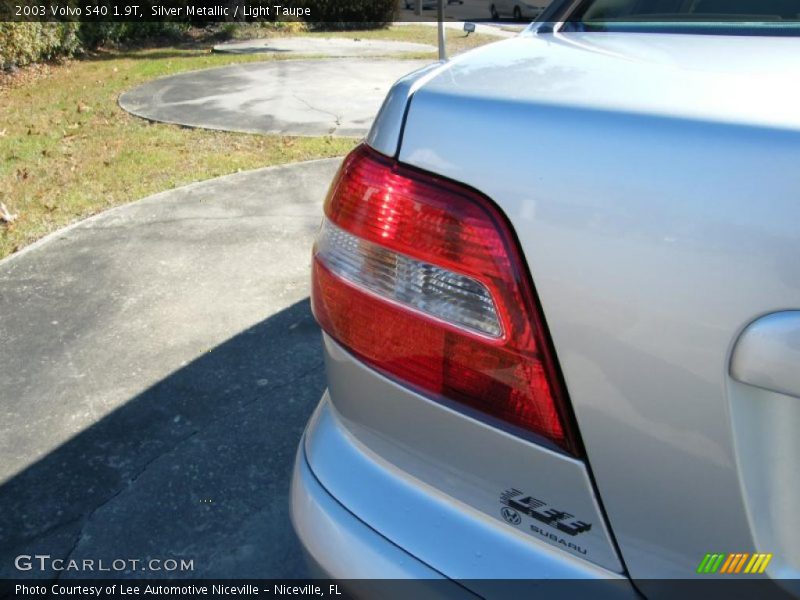 Silver Metallic / Light Taupe 2003 Volvo S40 1.9T