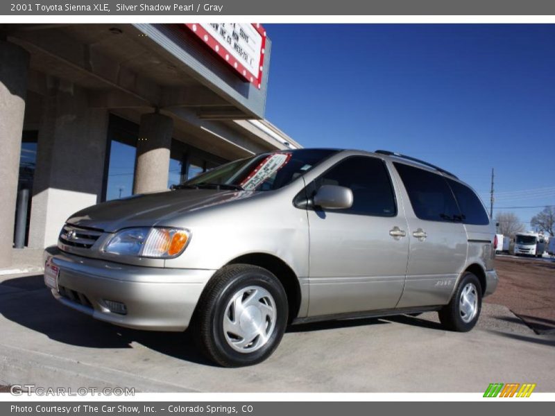 Silver Shadow Pearl / Gray 2001 Toyota Sienna XLE