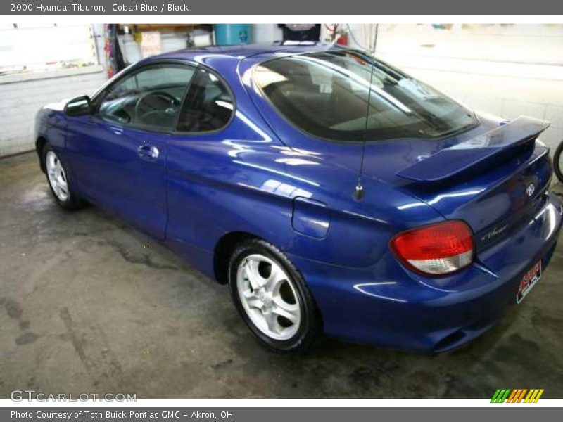 Cobalt Blue / Black 2000 Hyundai Tiburon