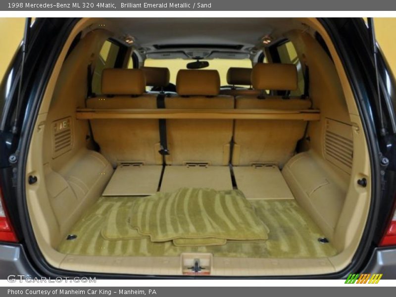 Brilliant Emerald Metallic / Sand 1998 Mercedes-Benz ML 320 4Matic