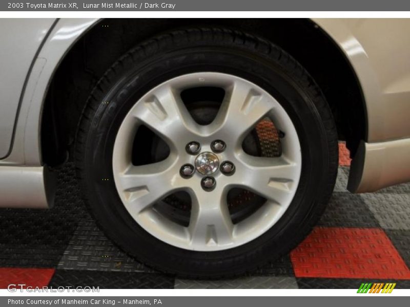 Lunar Mist Metallic / Dark Gray 2003 Toyota Matrix XR