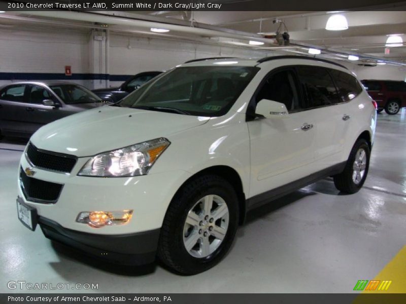 Summit White / Dark Gray/Light Gray 2010 Chevrolet Traverse LT AWD