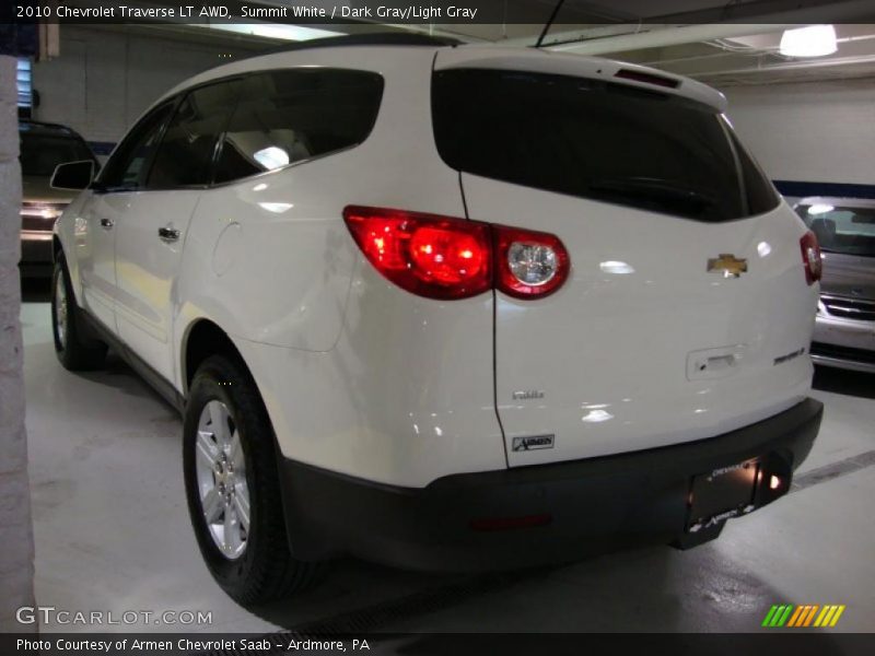 Summit White / Dark Gray/Light Gray 2010 Chevrolet Traverse LT AWD