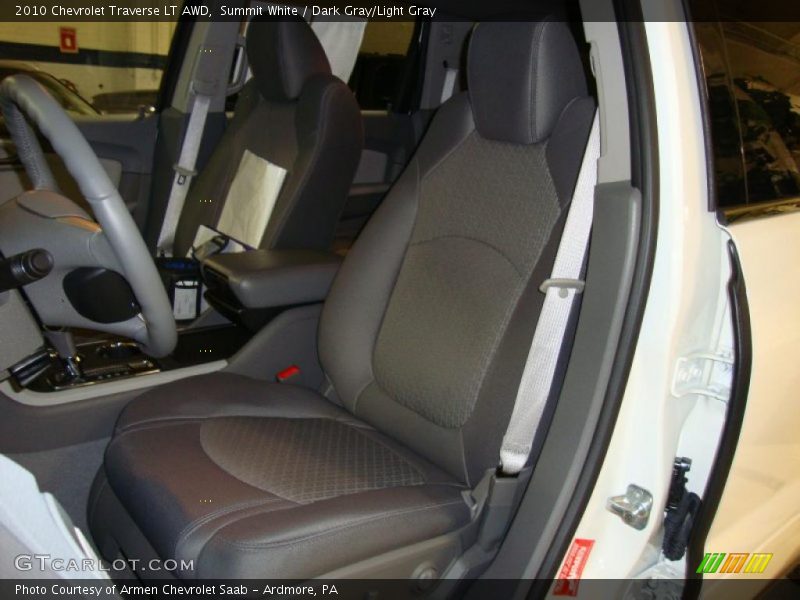 Summit White / Dark Gray/Light Gray 2010 Chevrolet Traverse LT AWD