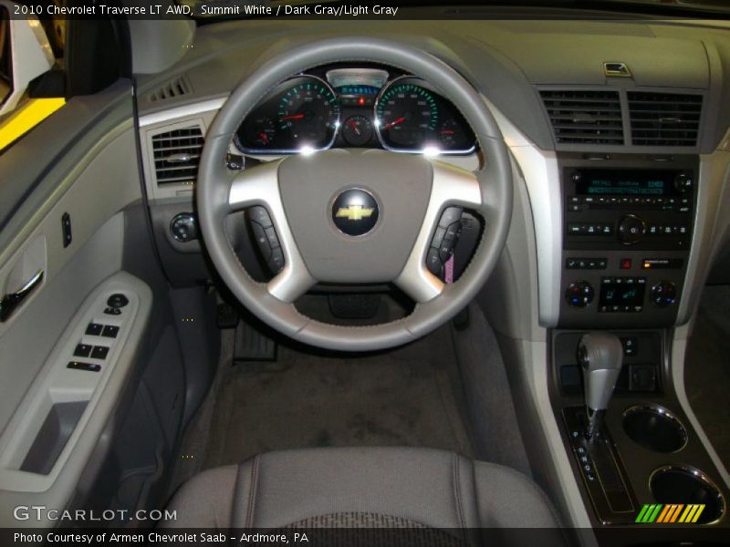Summit White / Dark Gray/Light Gray 2010 Chevrolet Traverse LT AWD
