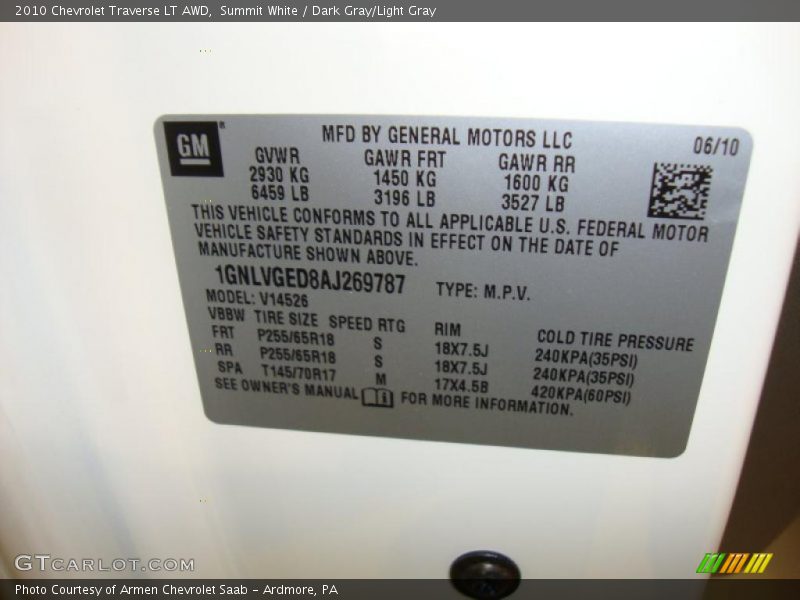 Summit White / Dark Gray/Light Gray 2010 Chevrolet Traverse LT AWD