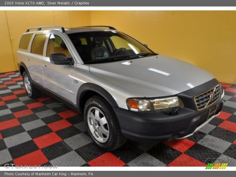 Silver Metallic / Graphite 2003 Volvo XC70 AWD