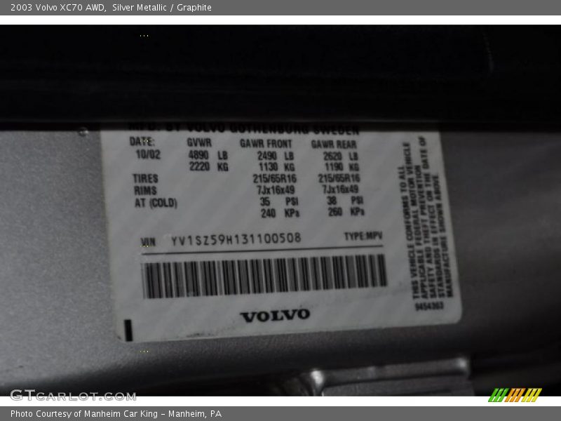 Silver Metallic / Graphite 2003 Volvo XC70 AWD