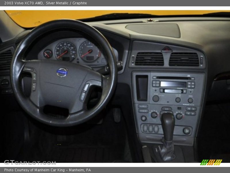Silver Metallic / Graphite 2003 Volvo XC70 AWD