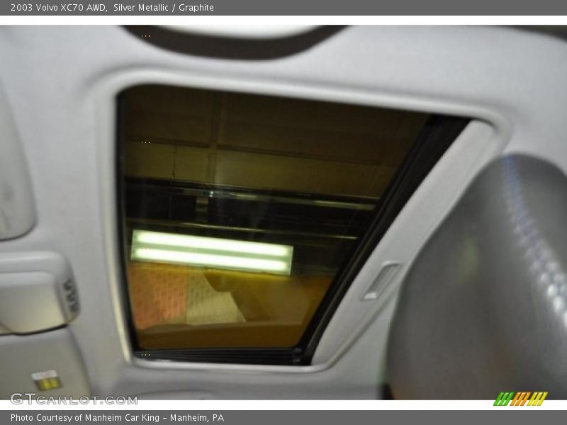 Silver Metallic / Graphite 2003 Volvo XC70 AWD