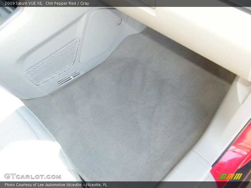 Chili Pepper Red / Gray 2009 Saturn VUE XE