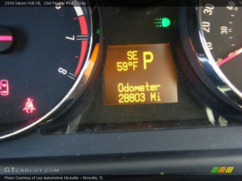 Chili Pepper Red / Gray 2009 Saturn VUE XE