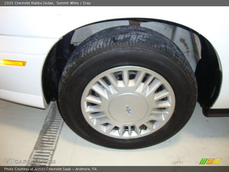 Summit White / Gray 2003 Chevrolet Malibu Sedan