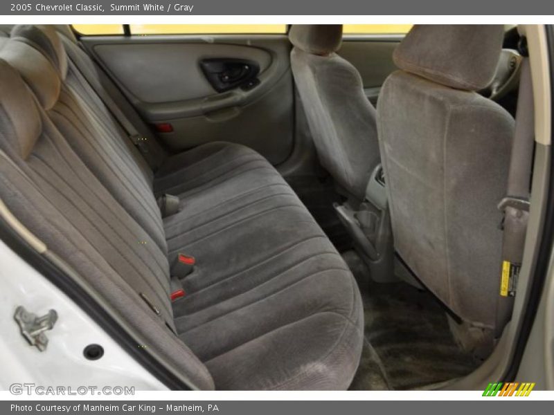 Summit White / Gray 2005 Chevrolet Classic