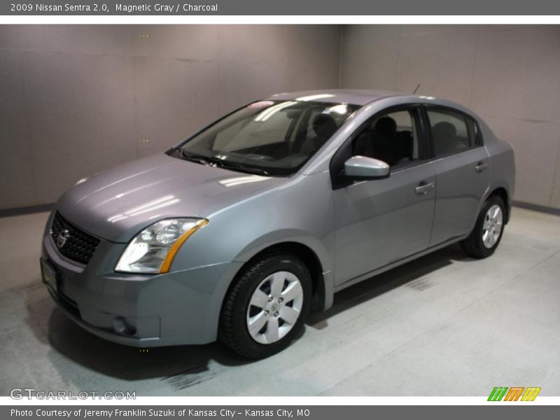 Magnetic Gray / Charcoal 2009 Nissan Sentra 2.0