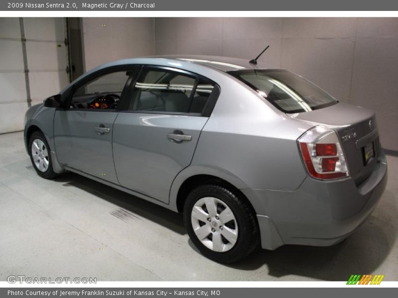 Magnetic Gray / Charcoal 2009 Nissan Sentra 2.0