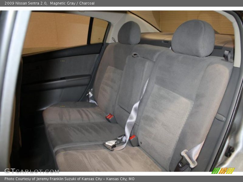 Magnetic Gray / Charcoal 2009 Nissan Sentra 2.0