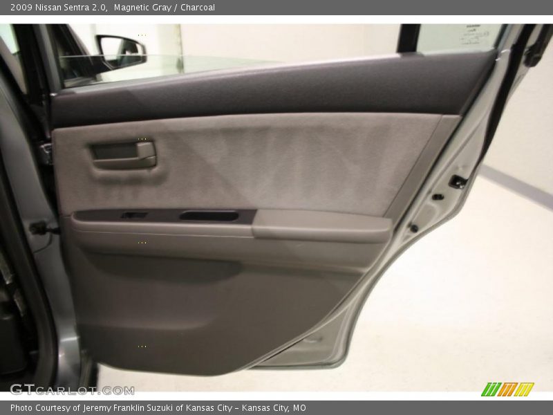 Magnetic Gray / Charcoal 2009 Nissan Sentra 2.0